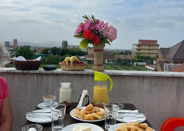 Internacional Albergue Grilë